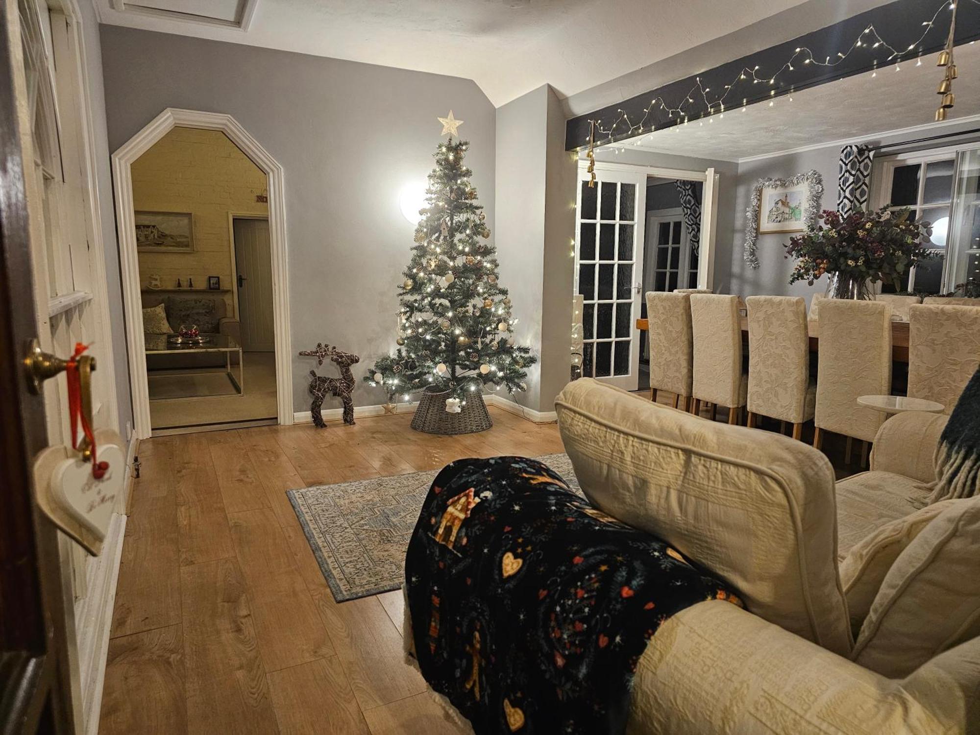 English Farmhouse Cottage ギルフォード エクステリア 写真